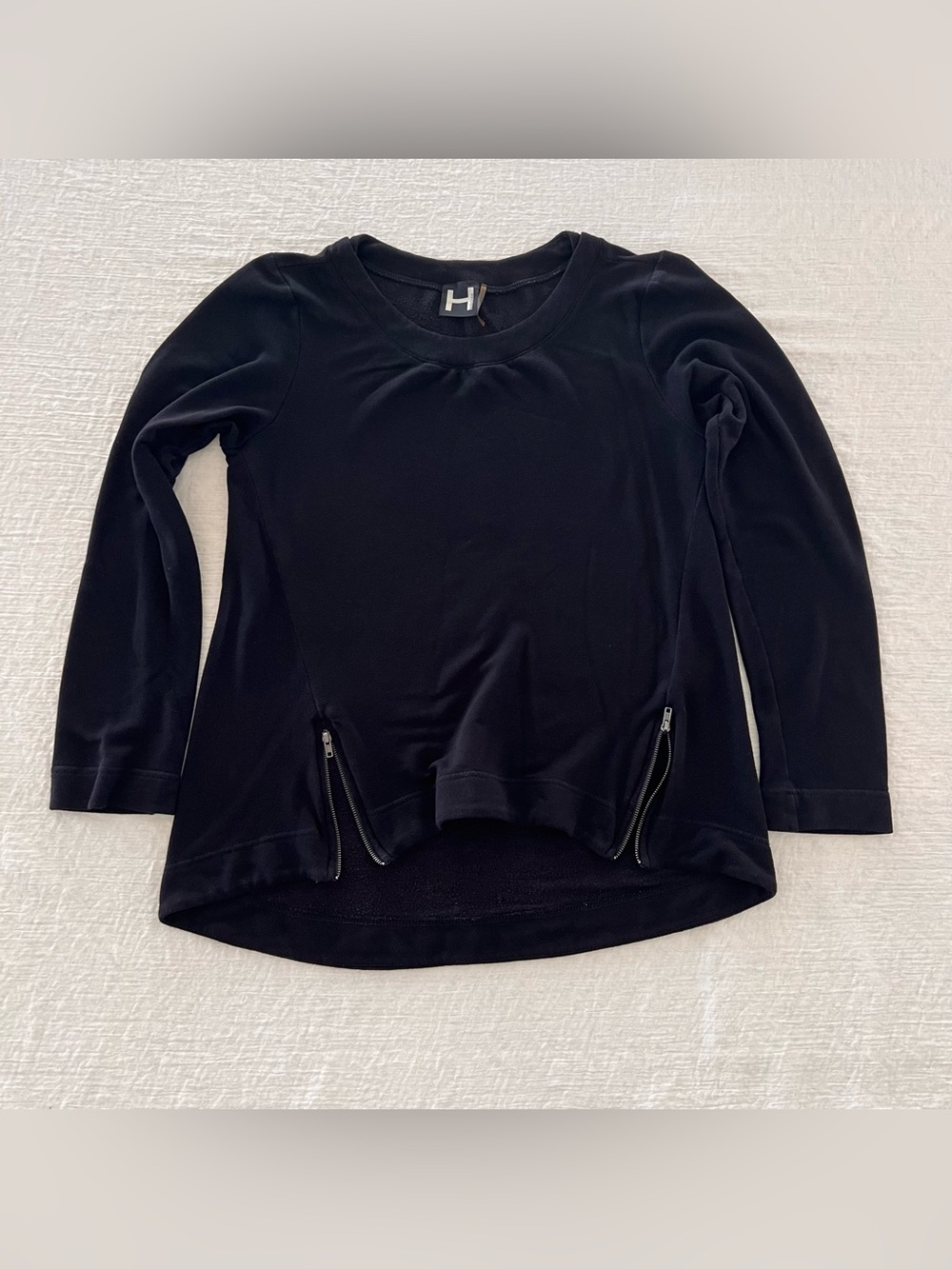 H by BORDEAUX Anthropology Black Asymmetrical Hem Zip Detail Long Sleeve Top L
